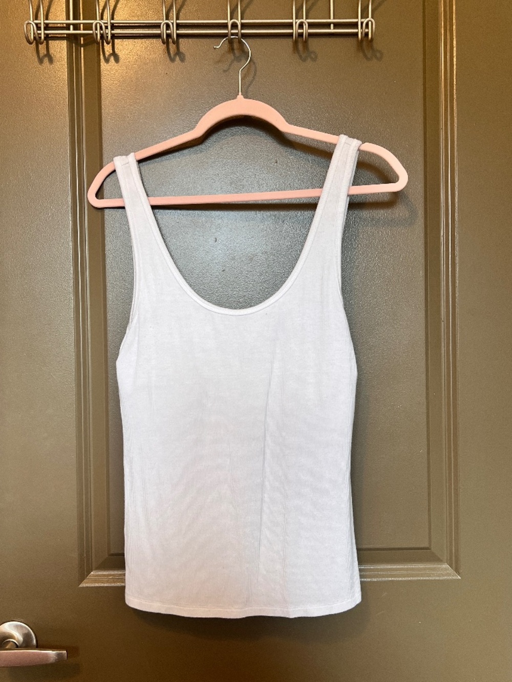 Basic Ribbed White Tank Top